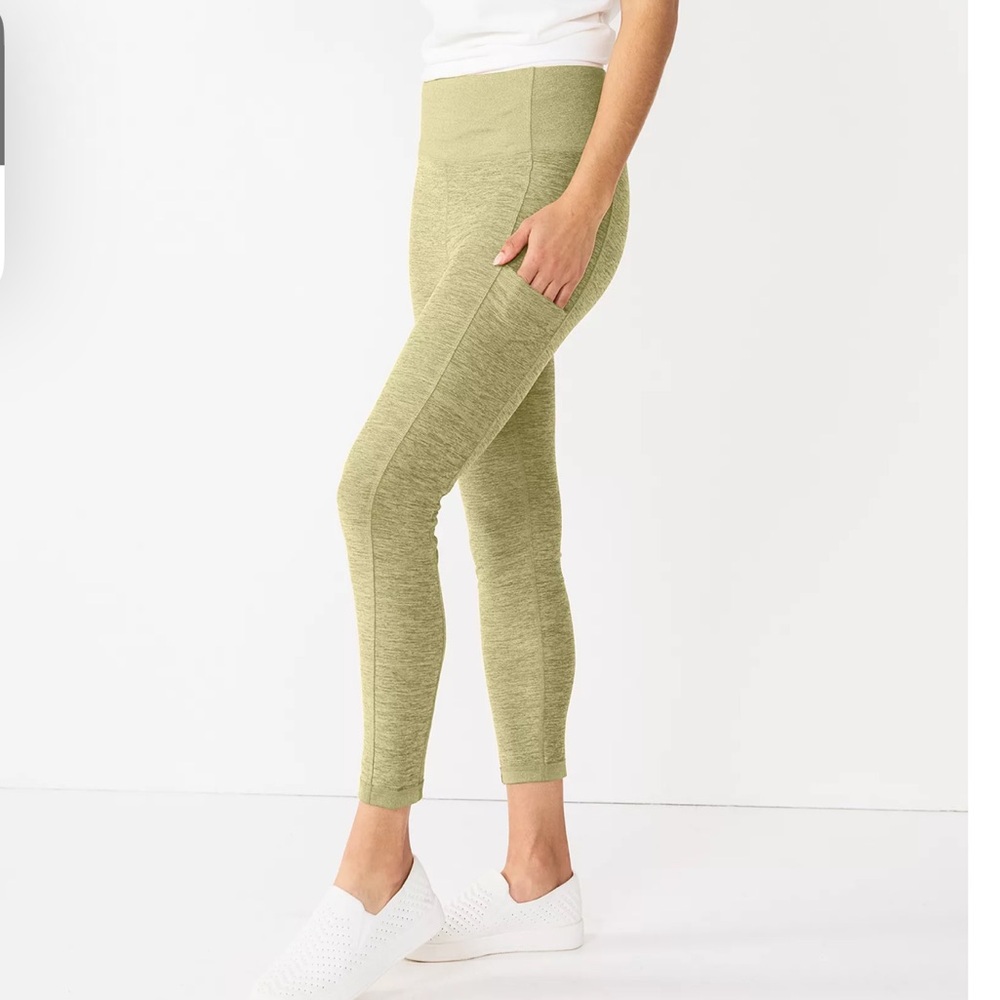 Weekender high waisted leggings NWT L